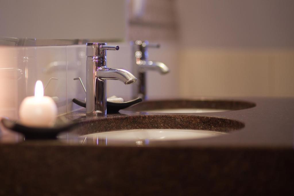 Hotel Trzy Róże Zemborzyce Dolne Habitación foto