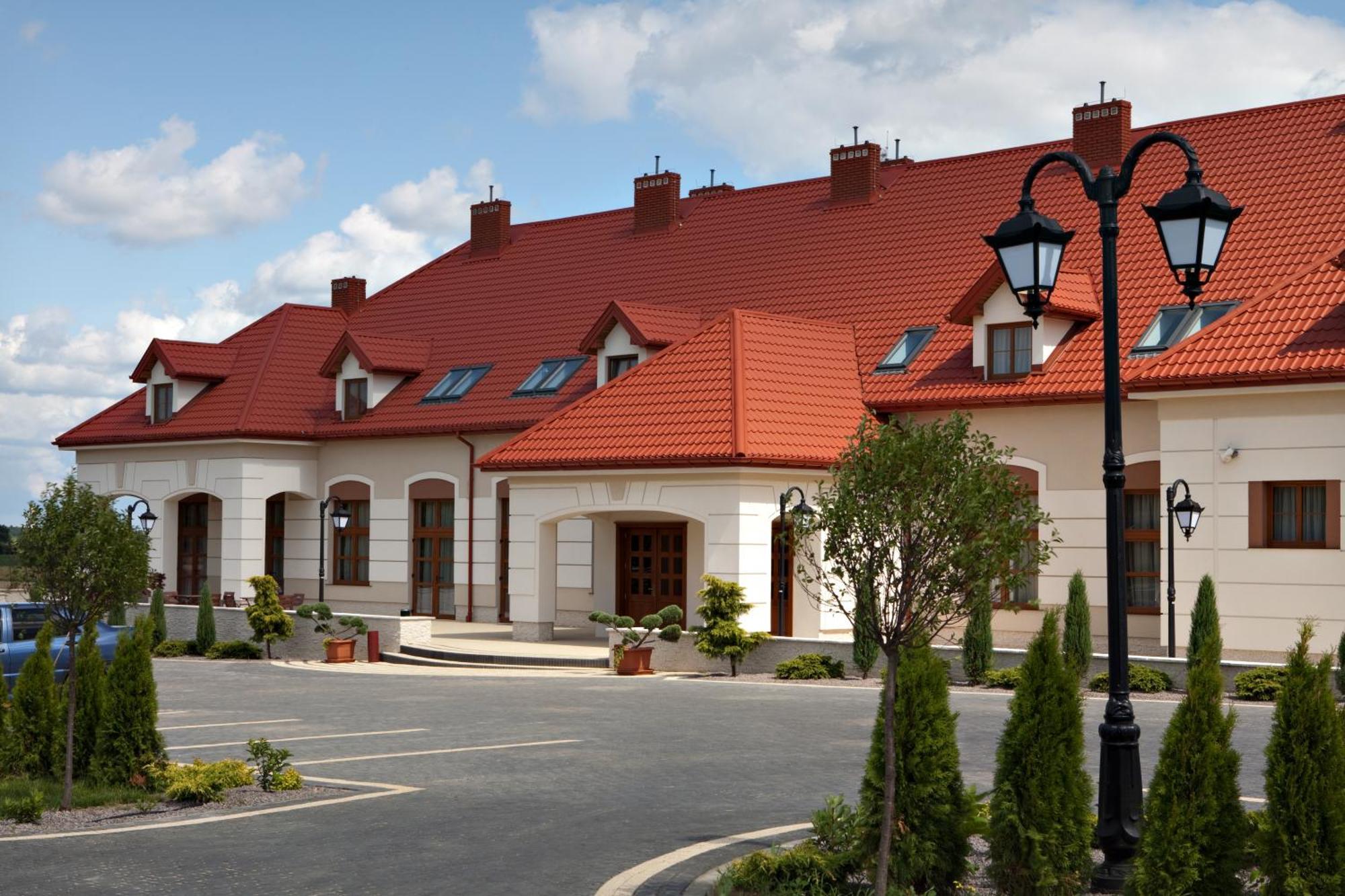 Hotel Trzy Róże Zemborzyce Dolne Exterior foto